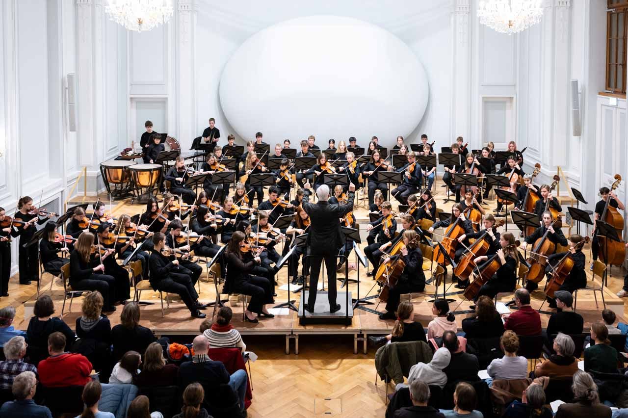 Jugendorchester first symphony